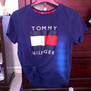 Tommy Hilfiger tee shirt